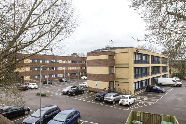 Flat for sale in Pinnacle House, Home Park Mill Link, Kings Langley, Hertfordshire