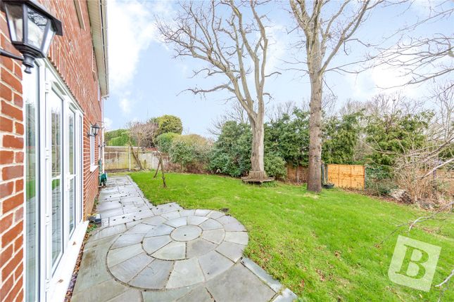 4-bed detached on 25, Priory Mead, Brentwood, £750,000