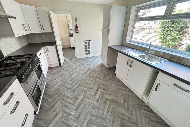 56, Alma Road, Hampshire photo 5