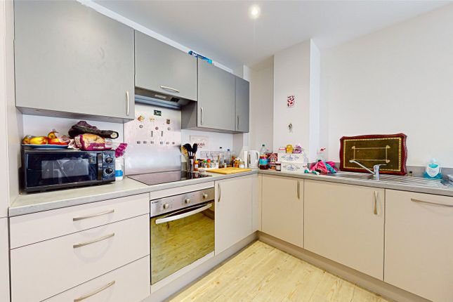 Flat for sale in Northill Apartments, Salford Quays, Manchester