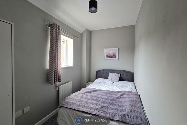 Double Bed 2