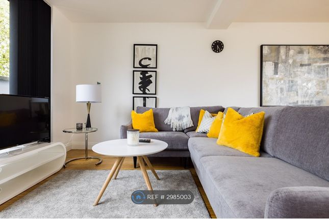Apartment C, Eastnor Castle Chalton Street, London photo 3