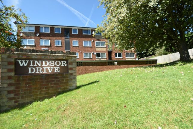 Flat for sale in Windsor Drive, High Wycombe, Buckinghamshire