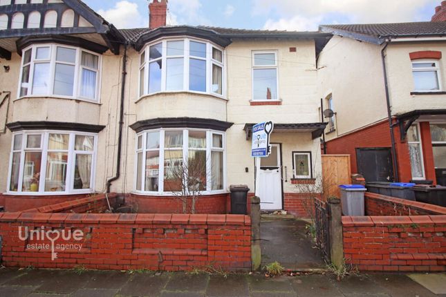 3-bed flat on 9, Breck Road, Blackpool, £80,000