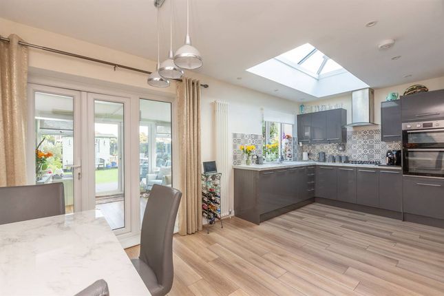 5, Orchard Close, Whitstable photo 3