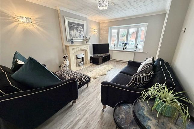 5, Beechwood Close, Jarrow photo 3