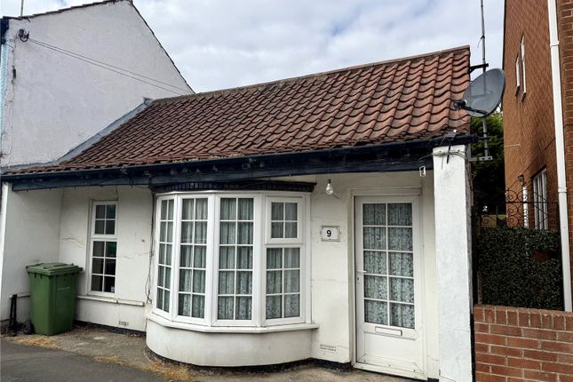 2-bed terraced on Library Cottage,, High Street, Bridlington, £85,000