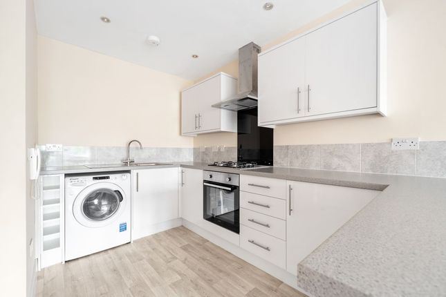 3 bed flat for sale in Hunters Court, Hunters Way, Leeds LS15