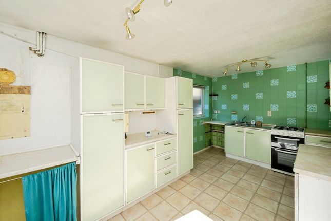 37, Sherwood Way, Nottingham photo 3