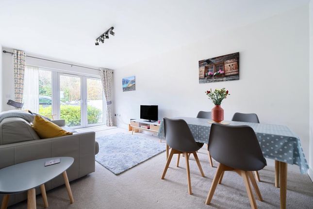 Flat for sale in Kennington, Oxford