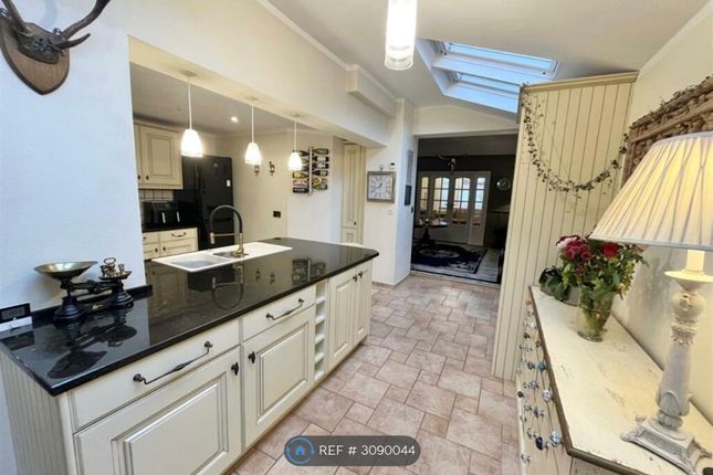Knutsford Road, Alderley Edge photo 5