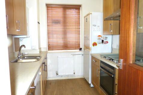 Flat 7 Birnbeck Court, Finchley Road, Temple Fortune photo 4