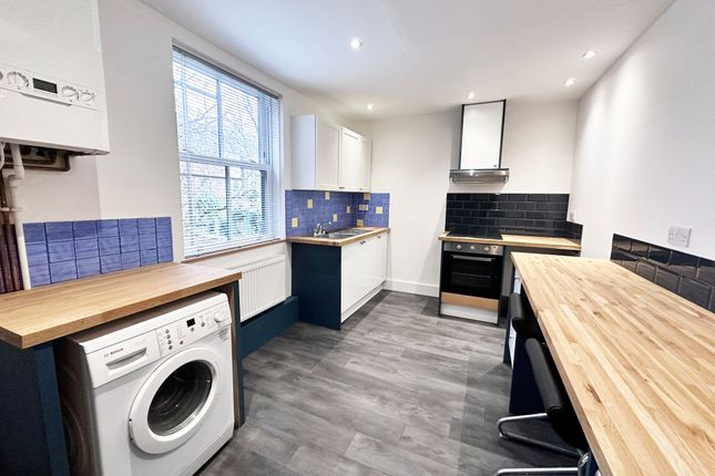 15 Gillygate, York photo 3