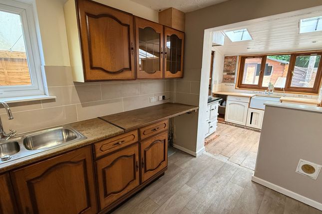 4 St. Helens Court Stubbington Way, Eastleigh photo 4