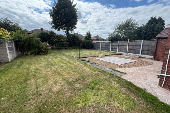 26, The Grove, Wickersley, Rotherham photo 2