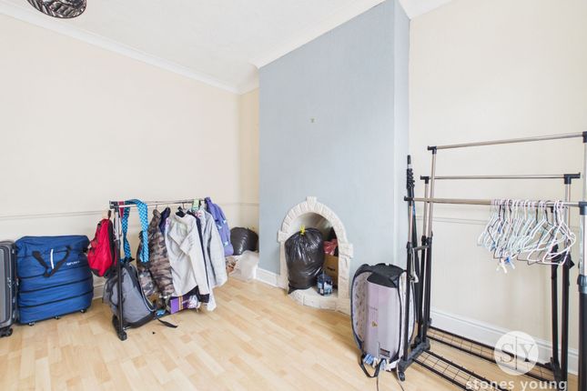 12 Brook Street, Blackburn photo 2