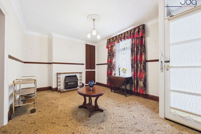 30 Ashford Road, Lancaster photo 3