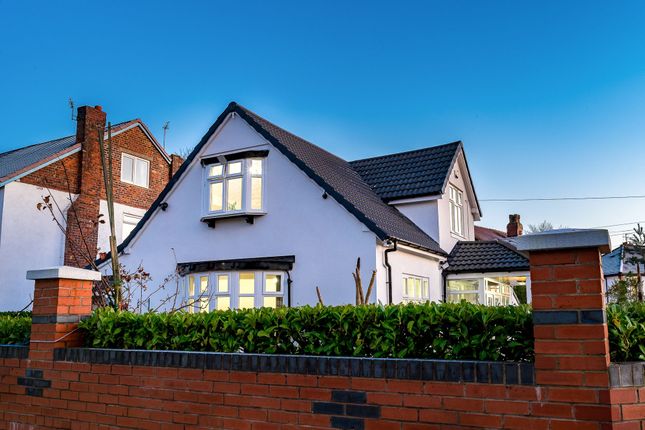 Detached house for sale in 4/5 Bedroom Detached House, Carlton Drive, Prestwich