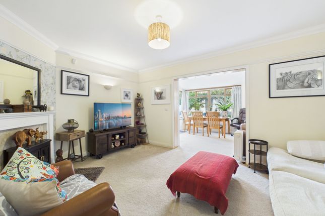 12 St. Peters Road, Holsworthy photo 4