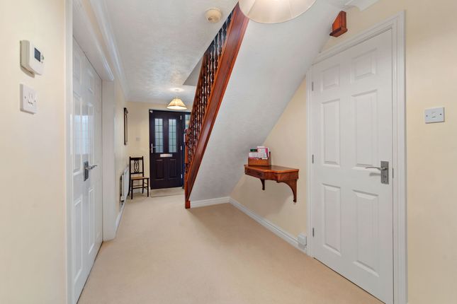 21 Chapel Grange, Bolton photo 4