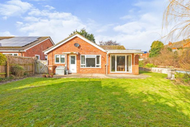 Thumbnail Detached bungalow for sale in Springfield Close, Weybourne, Holt