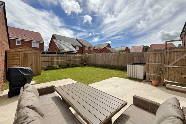23, Marriott Close, Nottingham photo 2