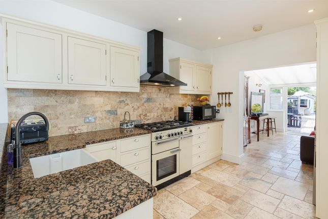 39, Mill Hill Road, Cowes photo 2