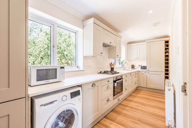 17 Rowan Way, Holt photo 2