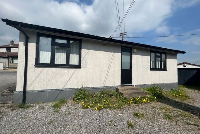 Thumbnail Lodge to rent in Pensford Hill, Bristol