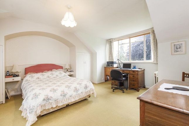 Properties For Sale In Barnet En5 Foxtons Estate Agents Properties For Sale In Barnet En5 Foxtons Estate Agents