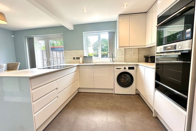 59, Westcott Way, Northampton photo 3