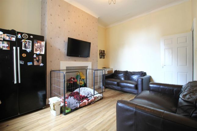 66, Denton Road, Manchester photo 4
