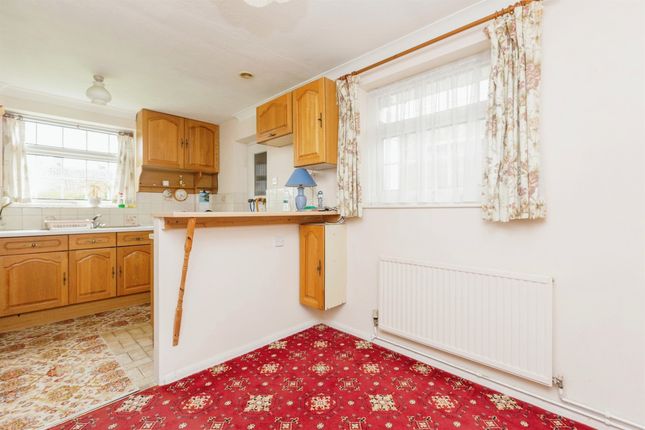 Detached bungalow for sale in Cromwell Avenue, Newport Pagnell