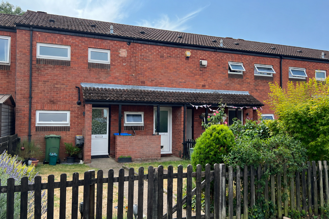 Palmers Grove, West Molesey photo 2