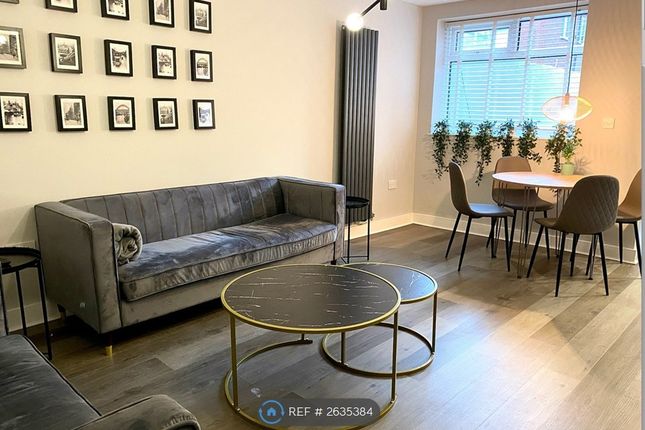 Living Room Of Similar Size And Layout