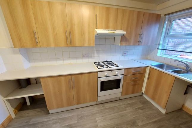 26, Gainsborough Drive, Houghton Regis photo 5
