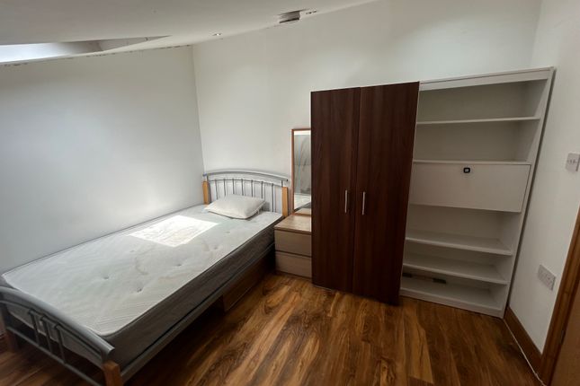 Flat 11 116, Richmond Road, Cardiff photo 3