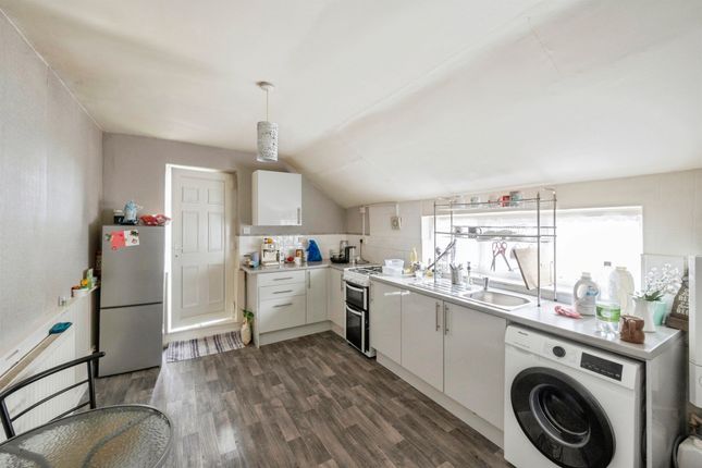 272, Frodingham Road, Scunthorpe photo 2