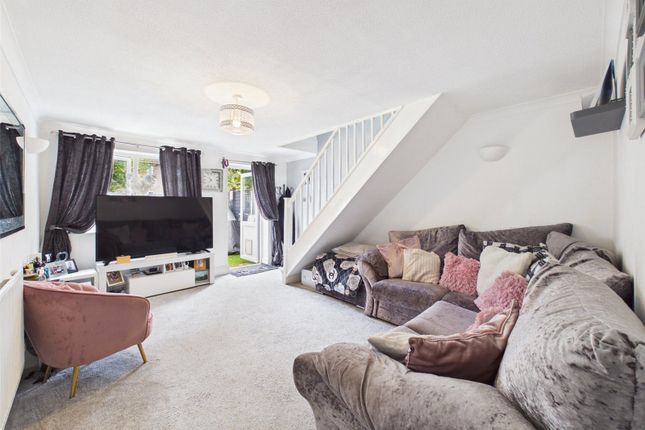 10, Tirley Close, Gloucester photo 3