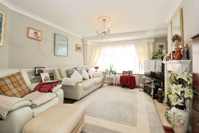 20, Briar Way, Peterborough photo 3