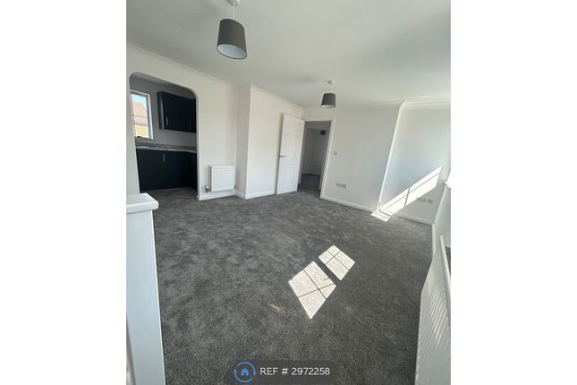 Charlock Drive, Minster On Sea, Sheerness photo 4