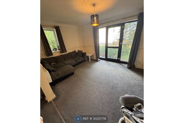 Flat, Woodland Vale Kathleen Road, Southampton photo 5