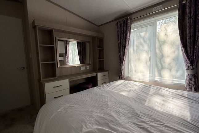 3, Kloofs Park, Sandhurst Ln, Bexhill-on-Sea photo 4