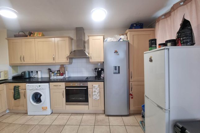 28 The Point, The Point, London photo 2