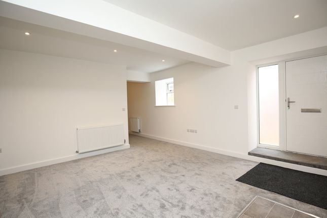Apartment 3 The Partnership Building, Coleshill Road, Atherstone photo 3