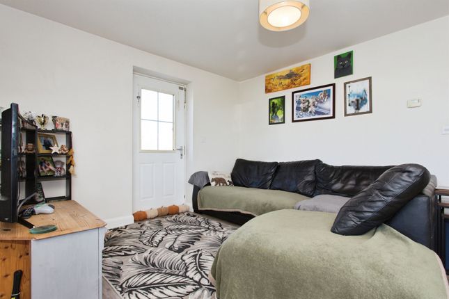 105, Gumcester Way, Huntingdon photo 4