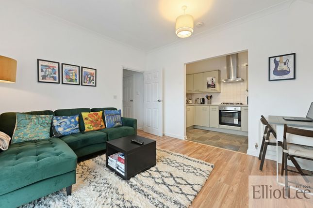Flat 28, Century House Forty Avenue, Wembley photo 4