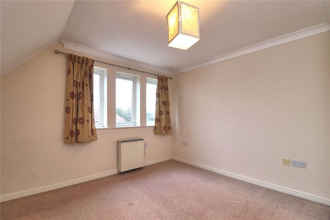 Flat for sale in 4 Monument Road, Woking, Surrey