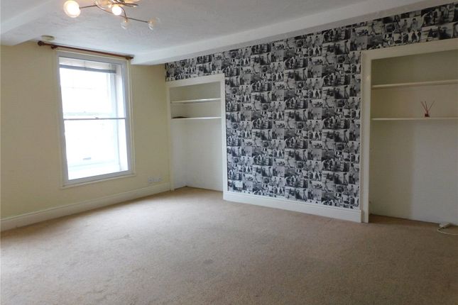 Flat 7, Flowers House, 15, Hendford, Somerset photo 2