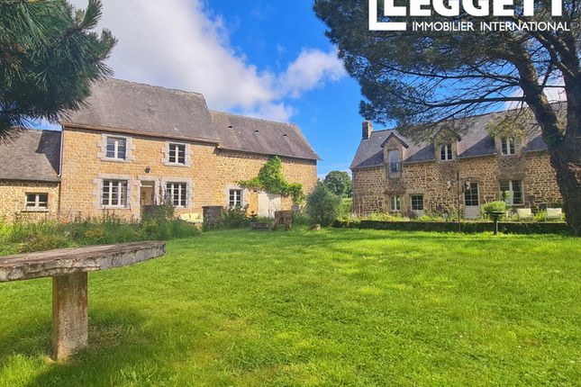 Thumbnail Villa for sale in Carelles, Mayenne, Pays De La Loire